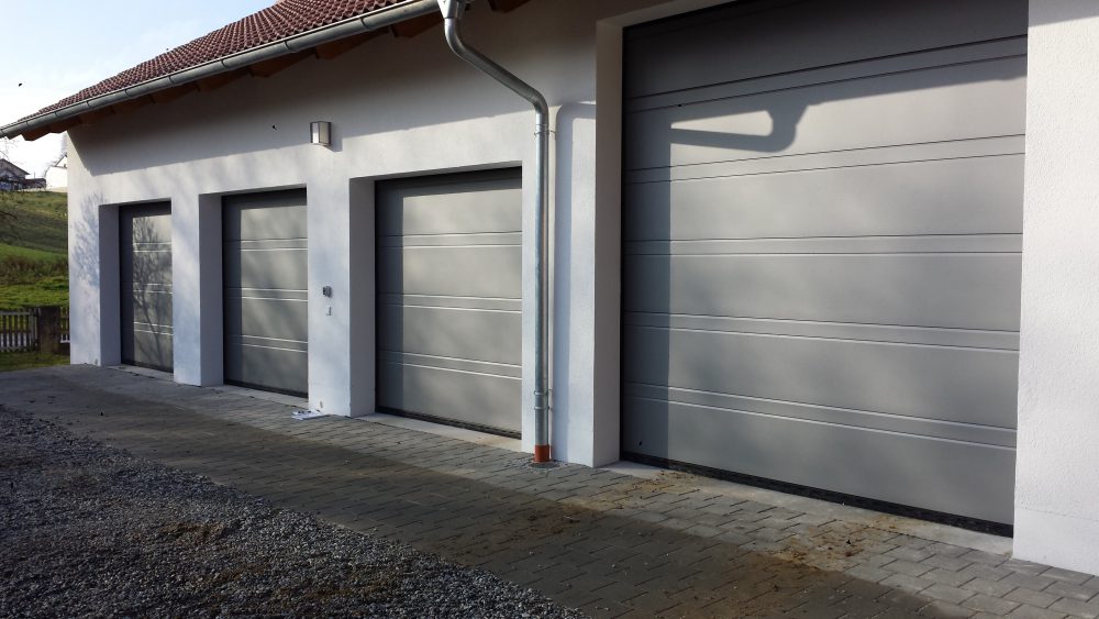 Garagentore - BUCHER UND KELCH